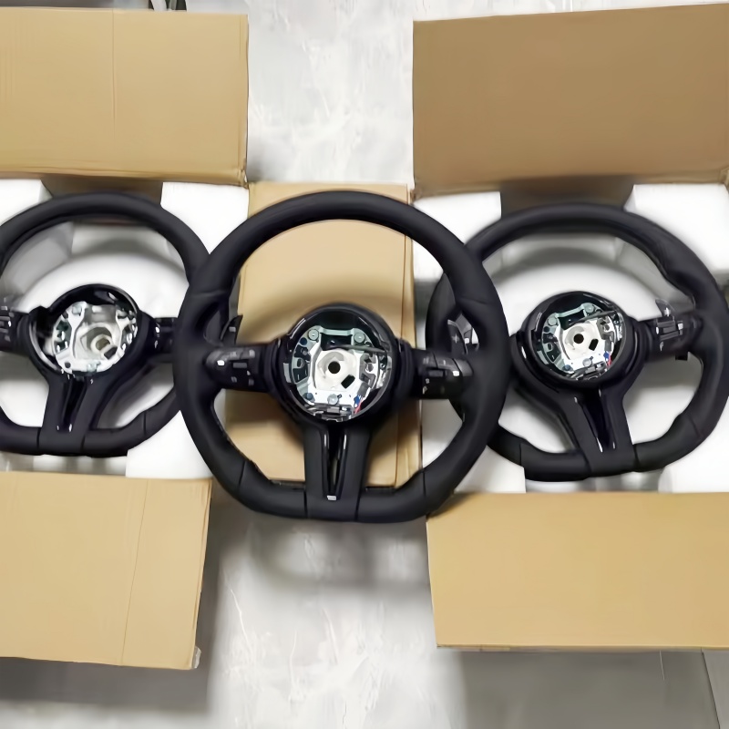 Interior Design Styles - Lenkradbezug aus Leder für BMW F10