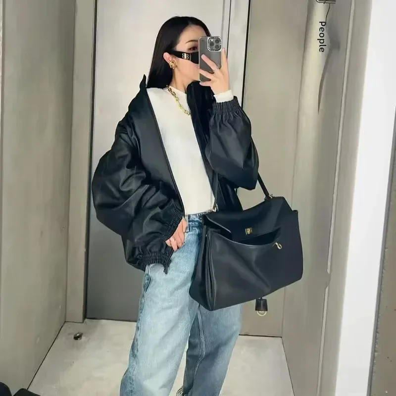 Luxuriöse Designer-Handtasche  – Interior Design Gold Bewertung und Preis